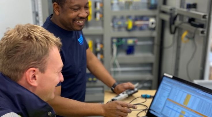 Anlagenbau Steuerungstechnik Schaltschrankbau Süddeutschland